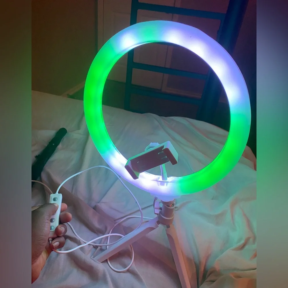 Led light tripod